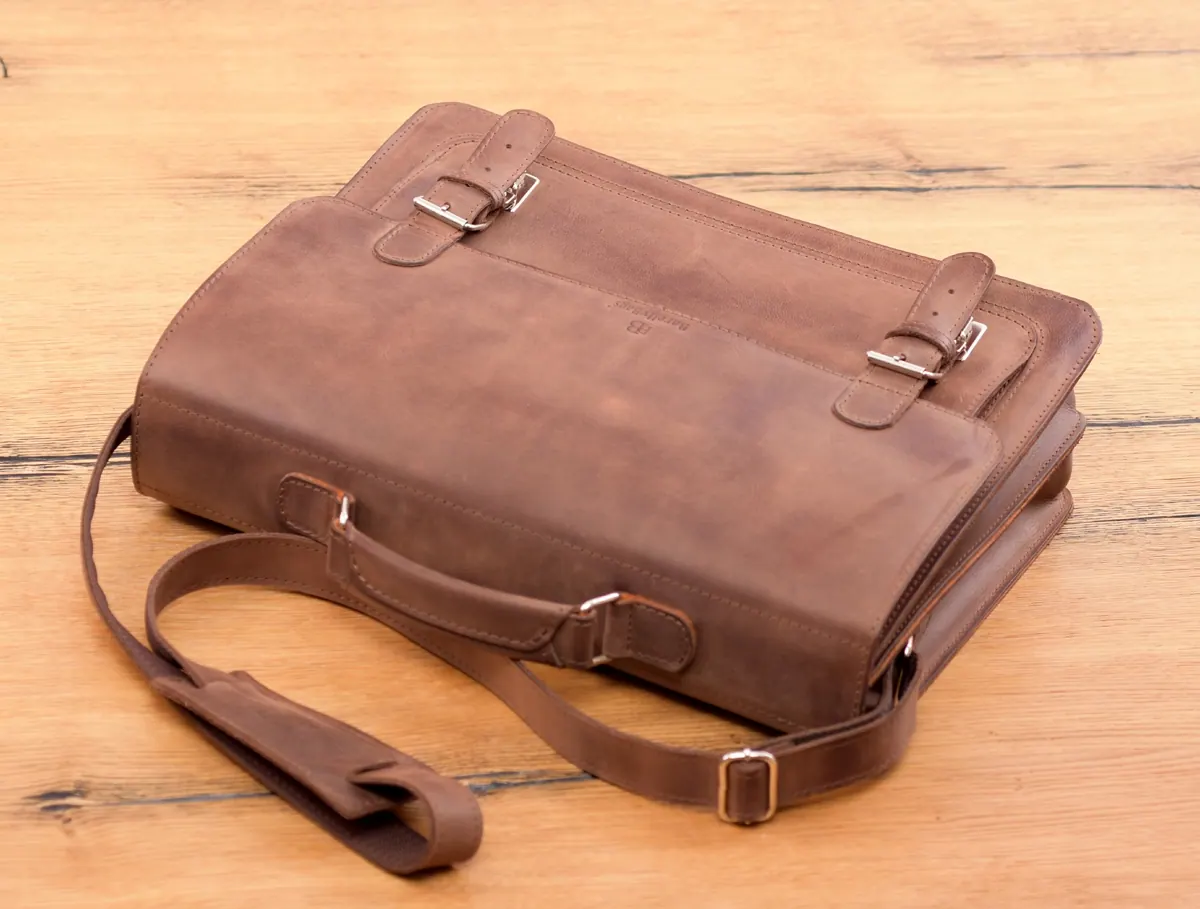Grand Brown New Barka Brąz — fotografia z galerii modelu