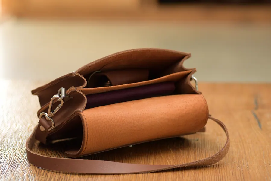 PROMOCJA TOREBECZKA LITTLE BROWN — zdjęcie 8