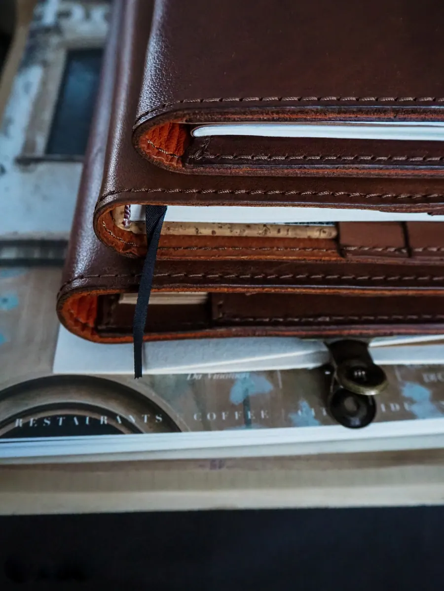 Etui na Macbooka 13,3" Skórzane — zdjęcie 14