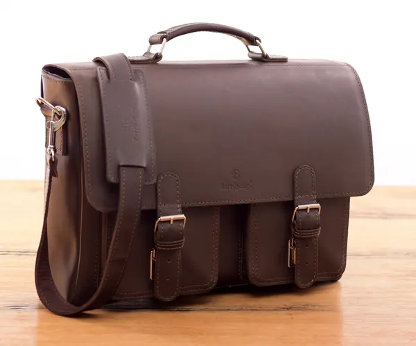Retro brown Czarny Mat