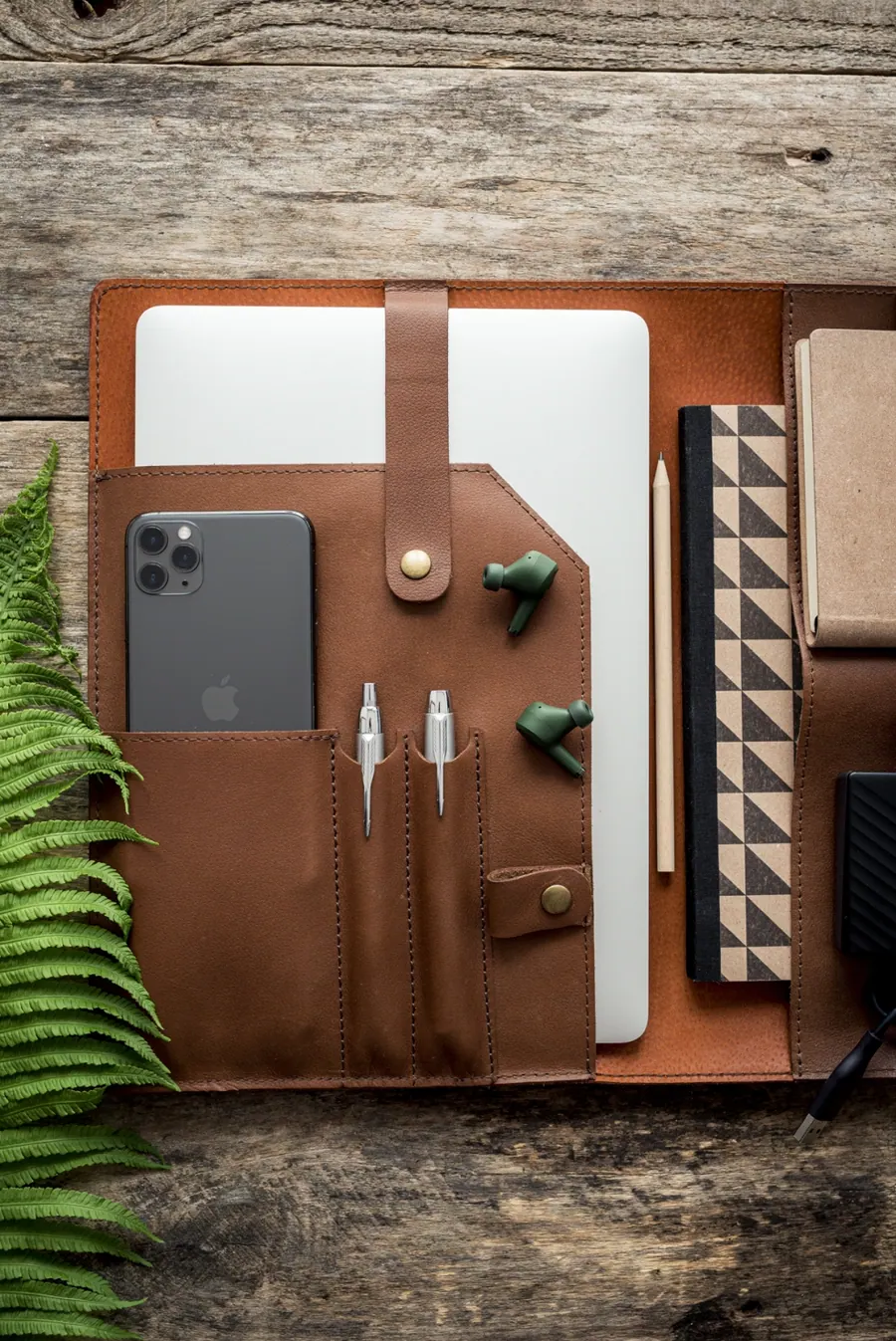 Etui na Macbooka 13,3" Skórzane — zdjęcie 20